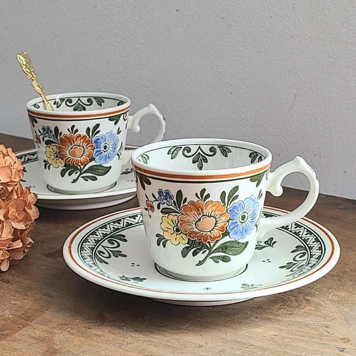 YU-KO様イタリアの老舗ブランドペリーニのブローチ ドイツ蚤の市・古道具・ブロカント・Villeroy&Boch・All