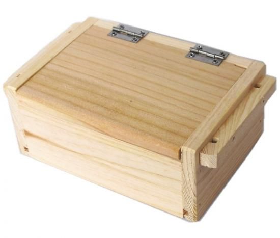 コトブキヤ 木エサ箱 マグネット付 (大) W-123 / 虫エサ入れに最適な