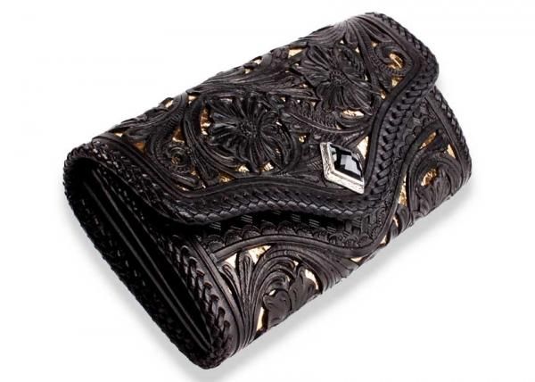 カービングウォレット 透かし彫り/サドル黒/GOLDパイソン