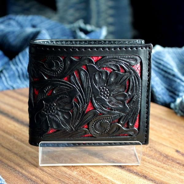 カービングショートウォレット/透かし彫り二つ折り財布/レッド カービングショートウォレット/透かし彫り二つ折り財布/レッド