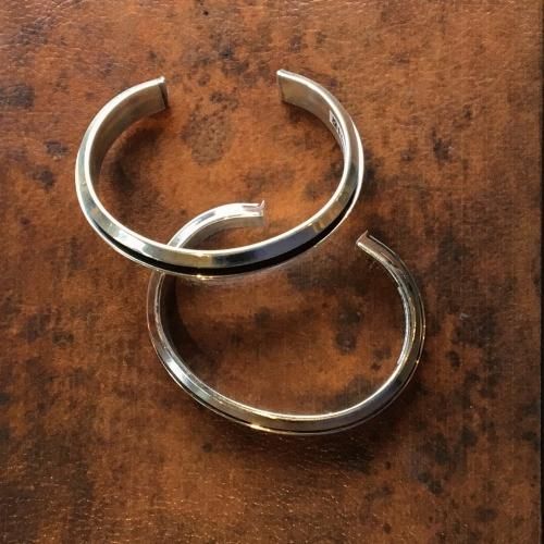 Tom Hawk “Silver Double-Line Bangle Tom Hawk “Silver Double-Line Bangle