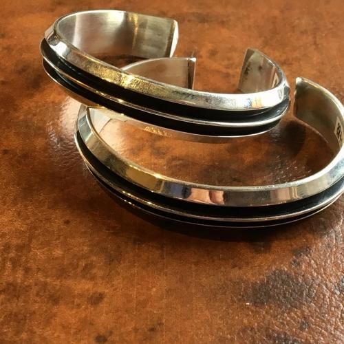 Tom Hawk “Silver Double-Line Bangle Tom Hawk “Silver Double-Line Bangle