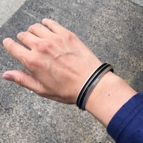 Tom Hawk “Silver Double-Line Bangle Tom Hawk “Silver Double-Line Bangle