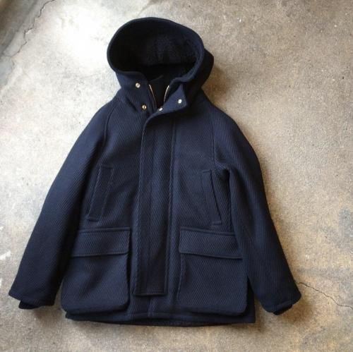 EEL “オーロラマンコート4.0” - Tribeca EEL “オーロラマンコート4.0” - Tribeca