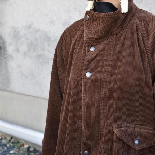 H.UNIT “Corduroy gascape coat” - Tribeca