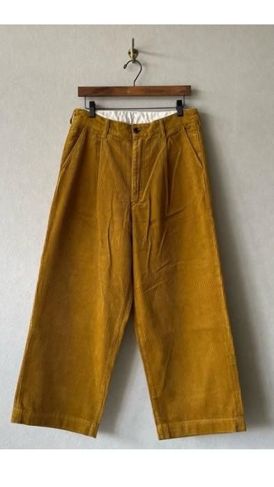 H.UNIT “Corduroy crownsize trousers” - Tribeca