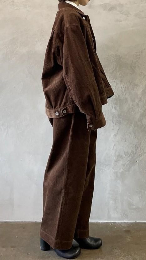 H.UNIT “Corduroy crownsize trousers” - Tribeca