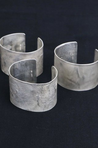 BrownBrown x TRIBECA “WIDE SILVER 925 BANGLE”の商品画像