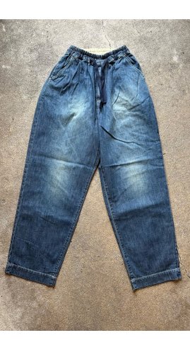 H.UNIT “Denim easy pants (Used wash)”の商品画像