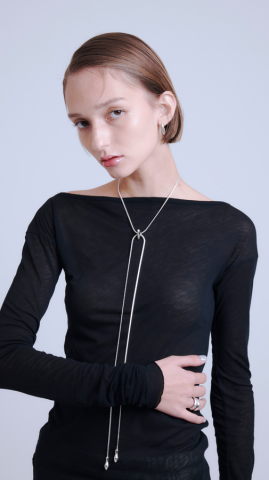 MAISON D'PULSE “Heart Pistil long necklace”の商品画像