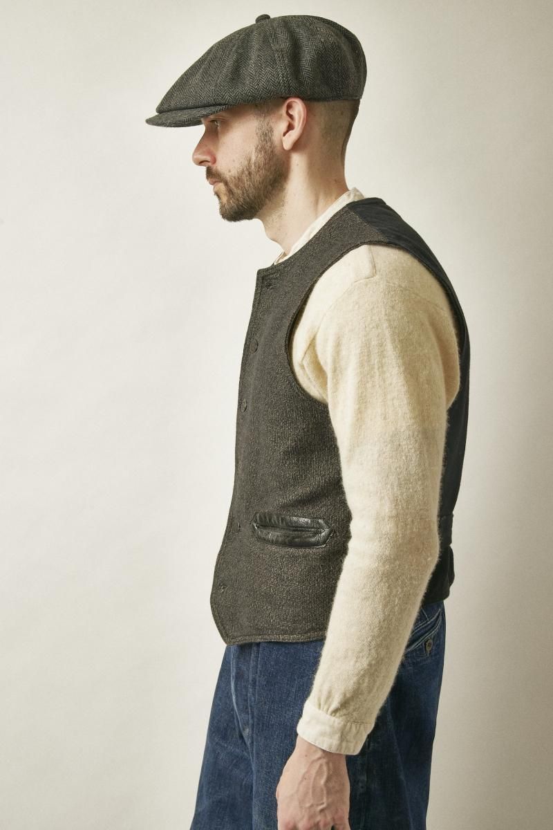 RAGTIME CIVILIAN DECK VEST HEATHER BLACK AND GRAY COTTON