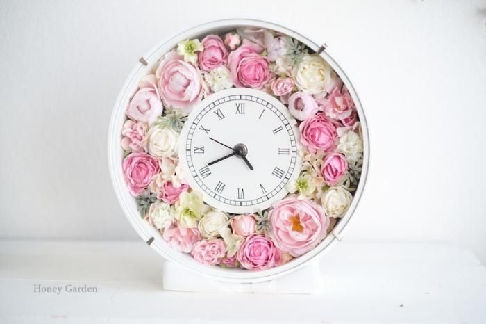 ピンクの花時計<img class='new_mark_img2' src='https://img.shop-pro.jp/img/new/icons20.gif' style='border:none;display:inline;margin:0px;padding:0px;width:auto;' />