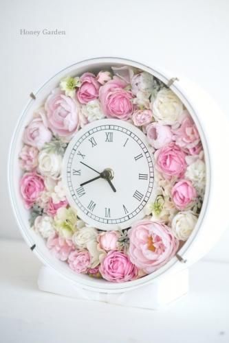 ピンクの花時計<img class='new_mark_img2' src='https://img.shop-pro.jp/img/new/icons20.gif' style='border:none;display:inline;margin:0px;padding:0px;width:auto;' />