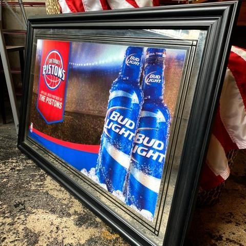 BUDLIGHT パブミラー① - ヴィンテージ雑貨の通販【OttO ANTIQUES】 オット アンティークス