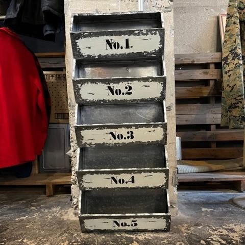 ウォールメタルラック - アンティーク家具・ヴィンテージ インテリア家具&雑貨 店舗什器の通販【OttO ANTIQUES】 オット アンティークス