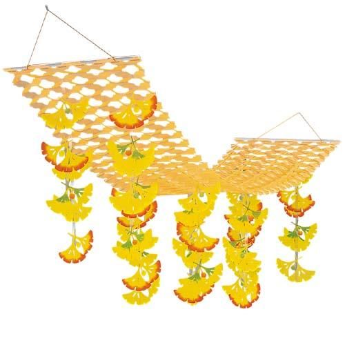 施設を彩る飾りつけ 秋の装飾デコレーションオータムハンガー いちょう