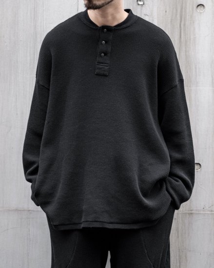 ANDER WAFFLE HENLEY NECK / BLACK / TEENAGER Exclusive 