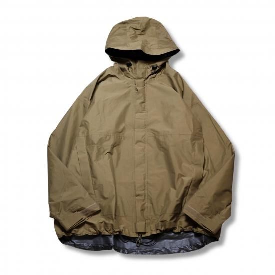 DEAD STOCK” BEYOND CLOTHING PCU Level 6 GORE-TEX Jacket DEAD STOCK” BEYOND CLOTHING PCU Level 6 GORE-TEX Jacket