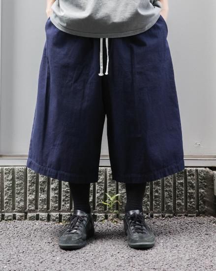 翷 BIG SHORTS / NAVY DENIM