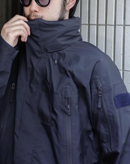 ジャケット・アウター British Military  Navy WET WEATHER British Military Wet Weather Jacket - Dark Navy Blue - Hero