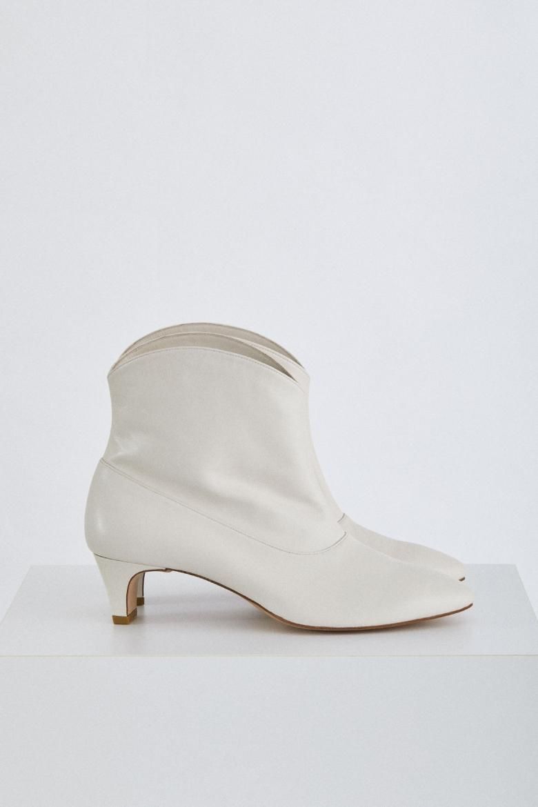 BAMBI 40(WHITE)