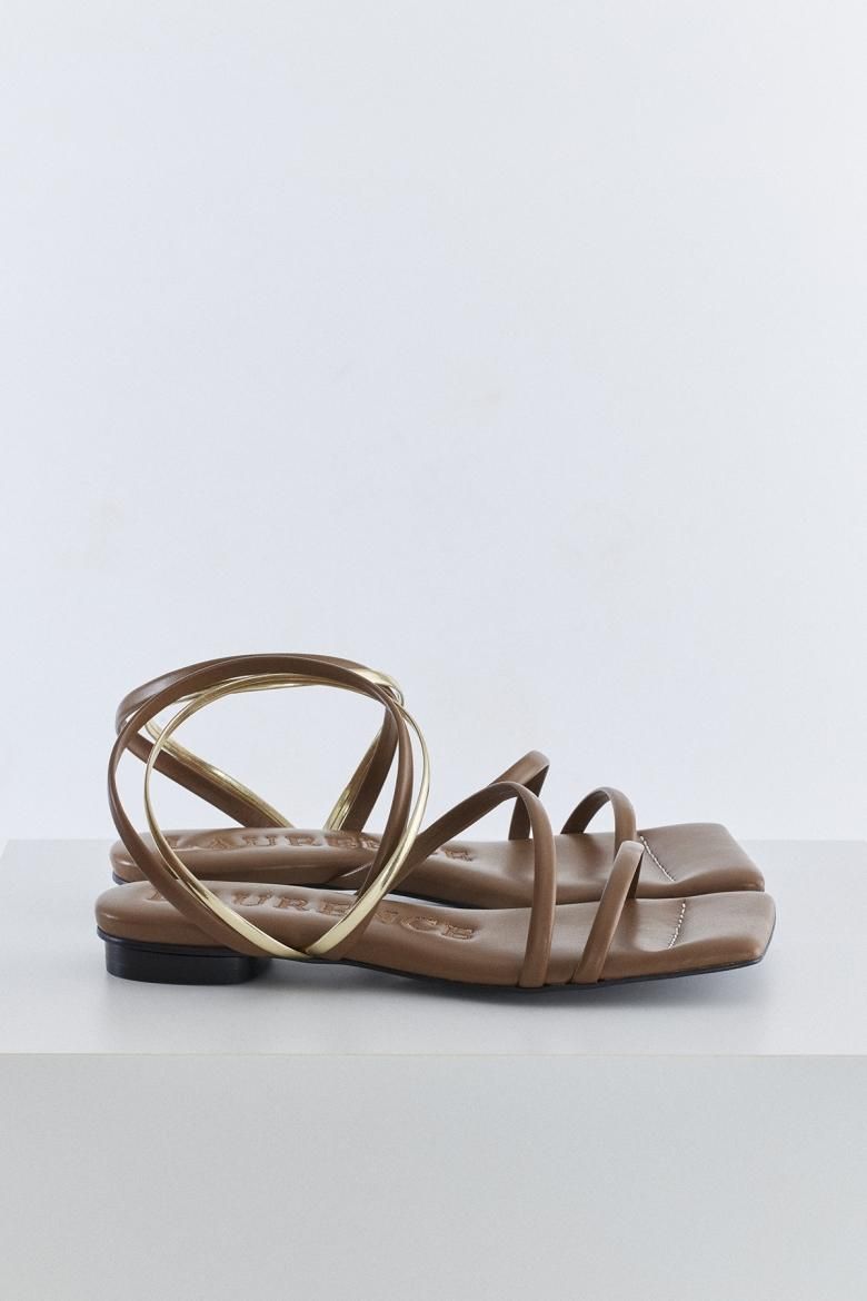 TUBE FLAT SANDAL(NUTS)