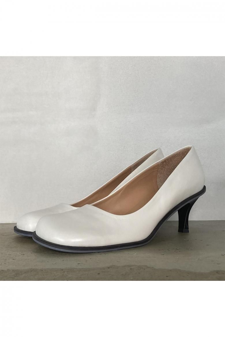 sample)THUMBUN PUMPS(WHITE)