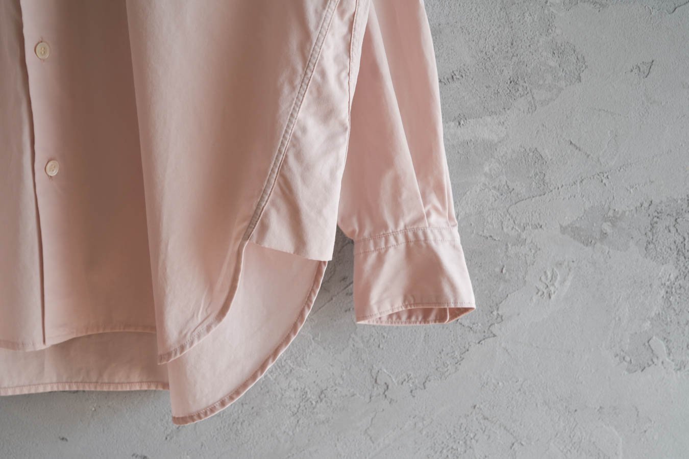 KOTON - ブロードスタンドカラーシャツ〈薄ピンク〉