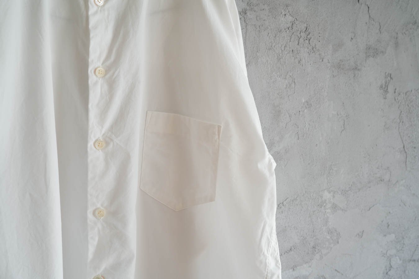KOTON - ブロードスタンドカラーシャツ〈ホワイト〉