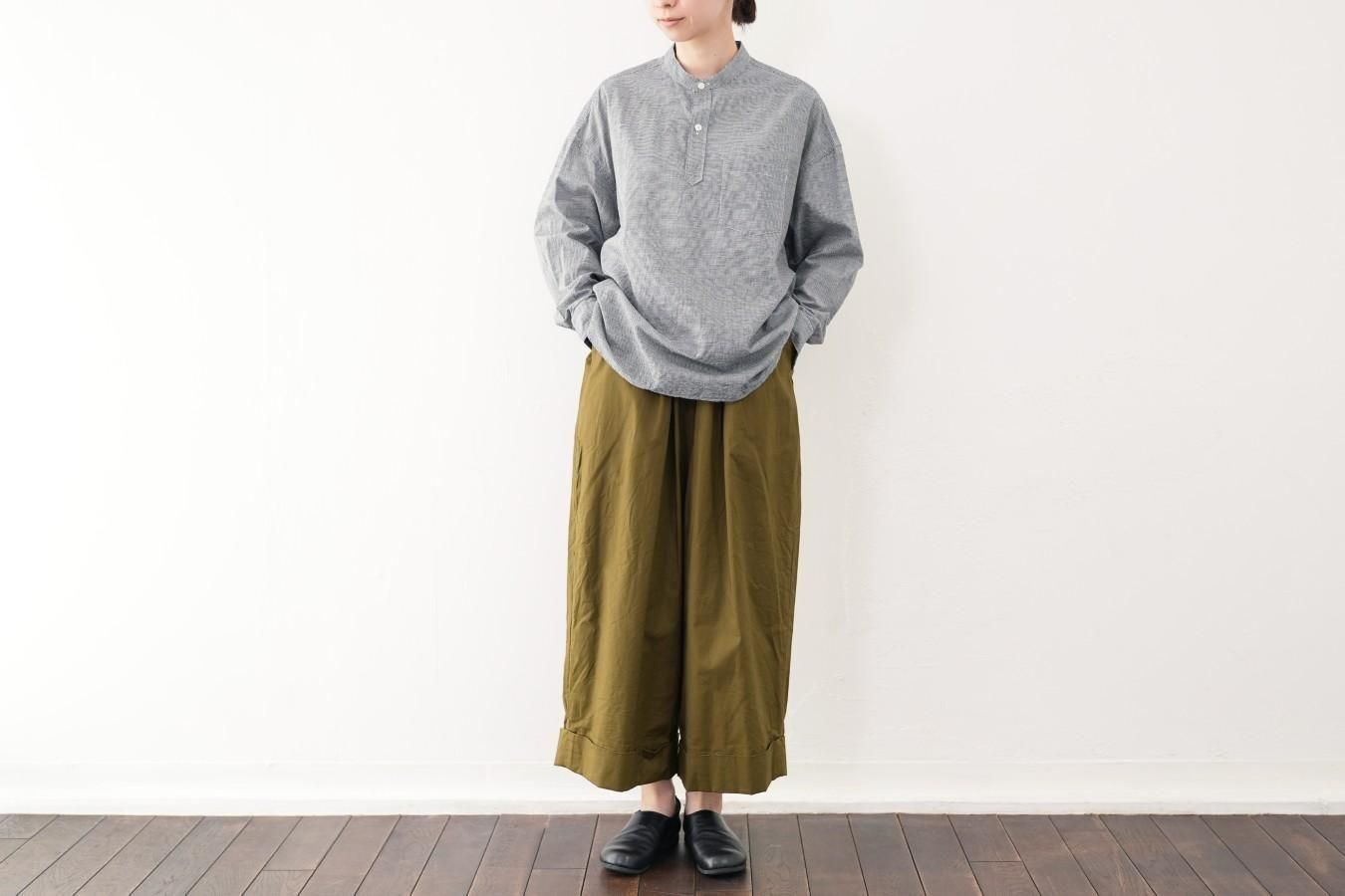 ゴーシュ - ポプリン8分丈ワイドパンツ〈カーキ〉 - THE STABLES