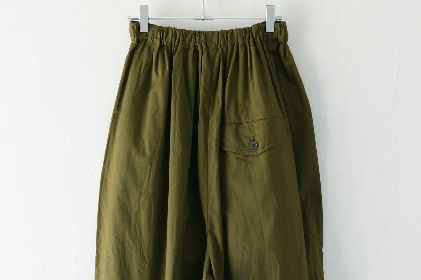 ゴーシュ　コットンオックスギャザーワイドパンツ　カーキ ゴーシュ コットンオックスギャザーワイドパンツ カーキ
