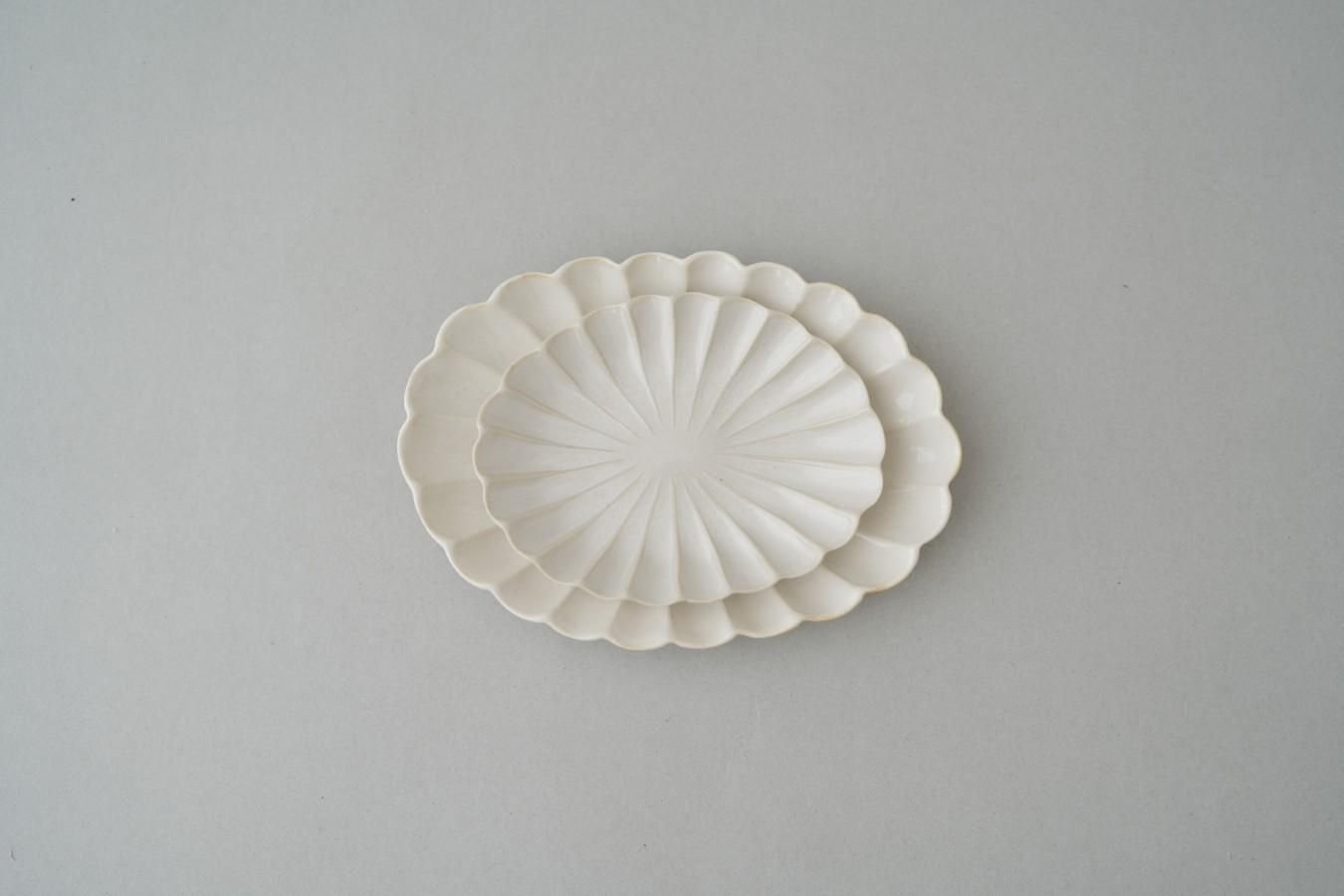 角田淳 - 輪花楕円皿〈小〉 - THE STABLES online shop