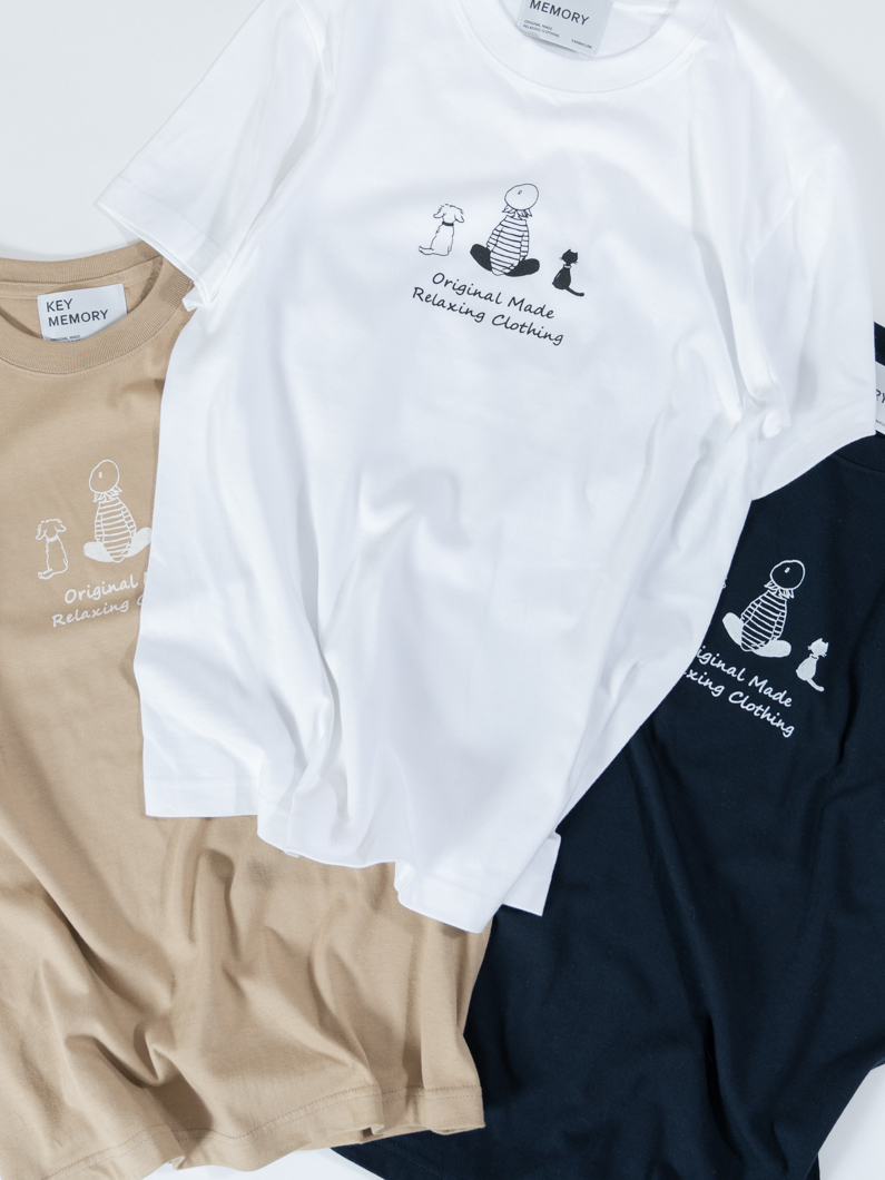犬と猫のイラストTシャツ-ベージュ |鎌倉ブランド|KEY MEMORY 犬と猫のイラストTシャツ-ベージュ |鎌倉ブランド|KEY MEMORY