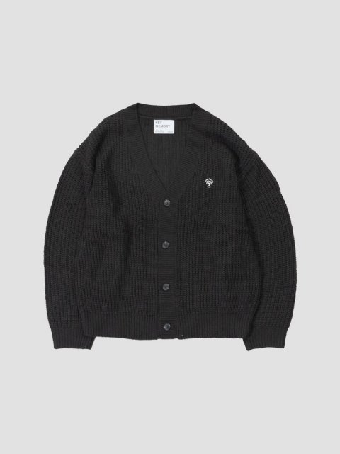 <img class='new_mark_img1' src='https://img.shop-pro.jp/img/new/icons1.gif' style='border:none;display:inline;margin:0px;padding:0px;width:auto;' />Drop shoulder cardigan BLACK