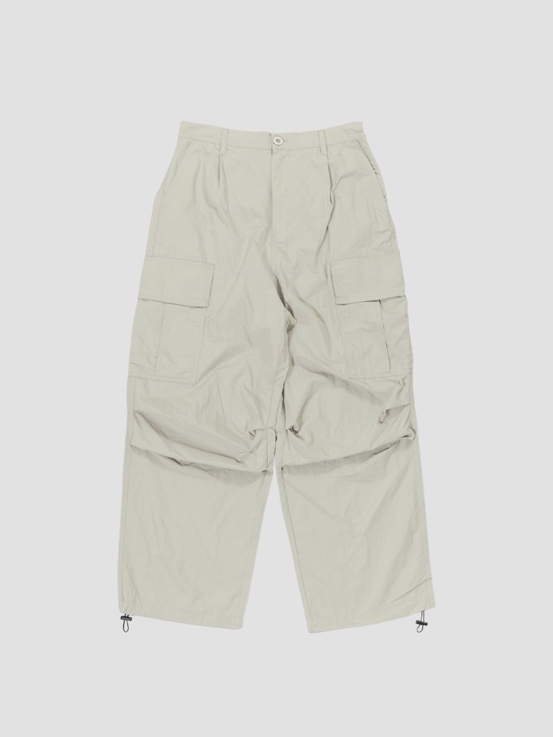 Nylon cargo pants GREIGE | キーメモリー - KEY MEMORY Online