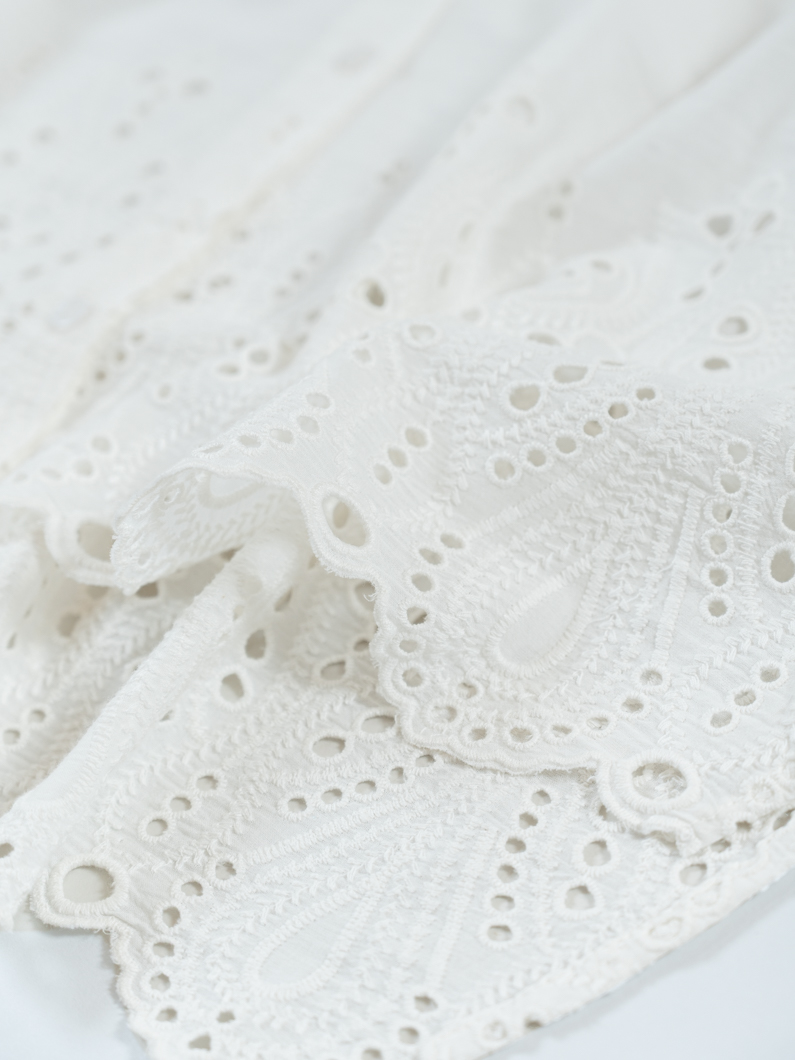 Cambric lace blouse | KEYMEMORY - KEY MEMORY Online Shop