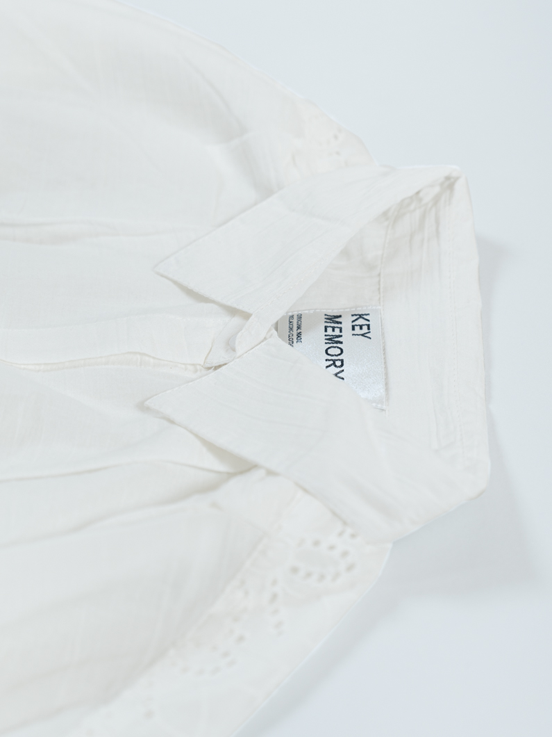 Cambric lace blouse | KEYMEMORY - KEY MEMORY Online Shop