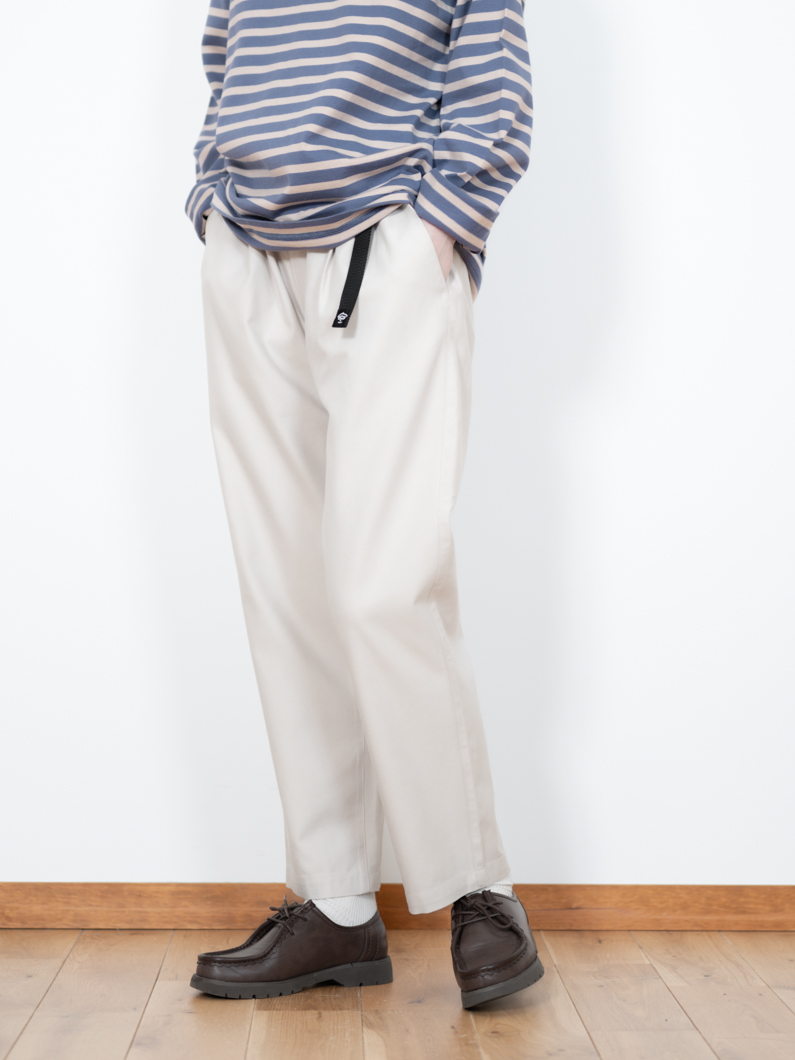 Tuck belt pants | 定番テーパードパンツ - KEY MEMORY Online
