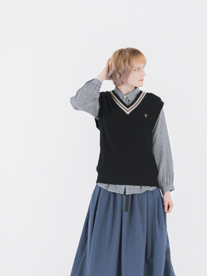 Tilden knit vest BLACK | ユニセックス - KEY MEMORY Online Shop