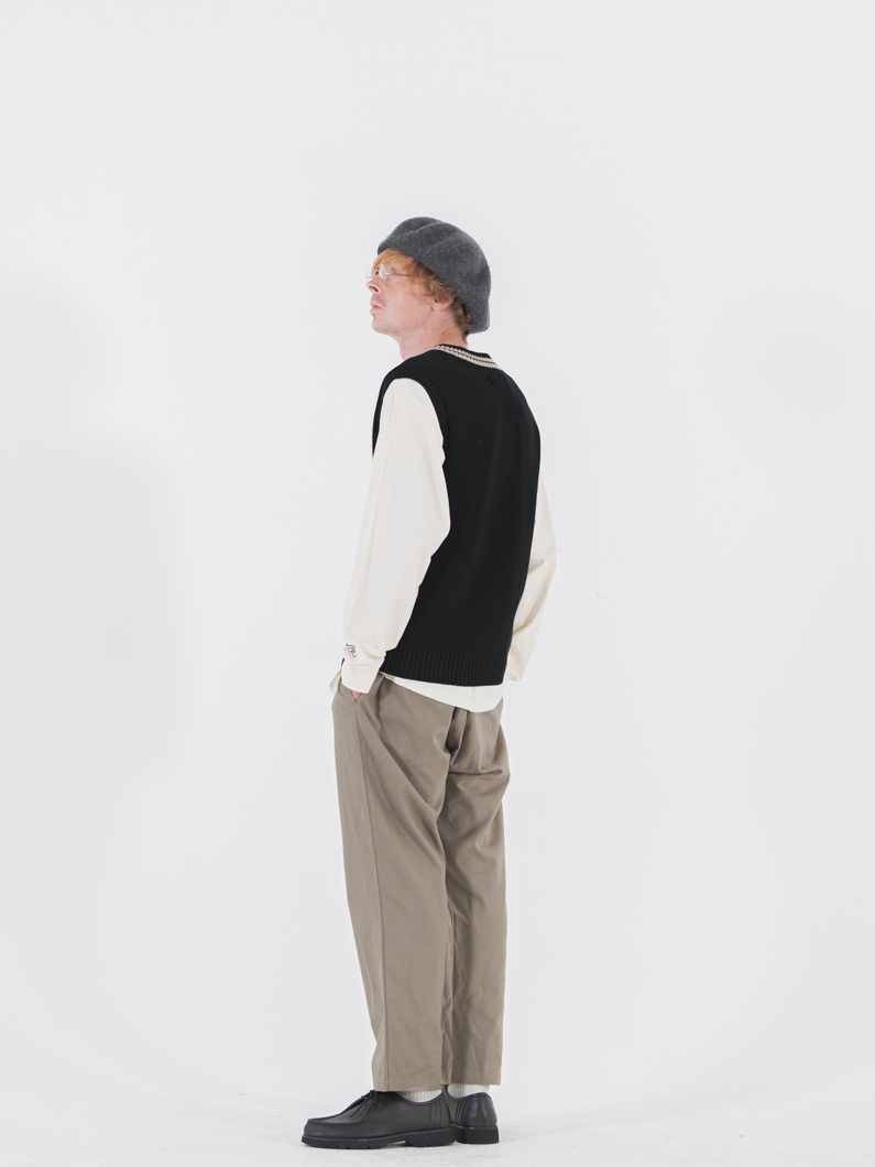 Tilden knit vest BLACK | ユニセックス - KEY MEMORY Online Shop