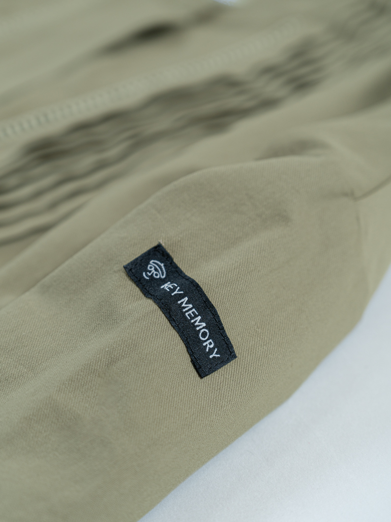 LINEバンドカラーシャツ | KHAKI - KEY MEMORY Online Shop