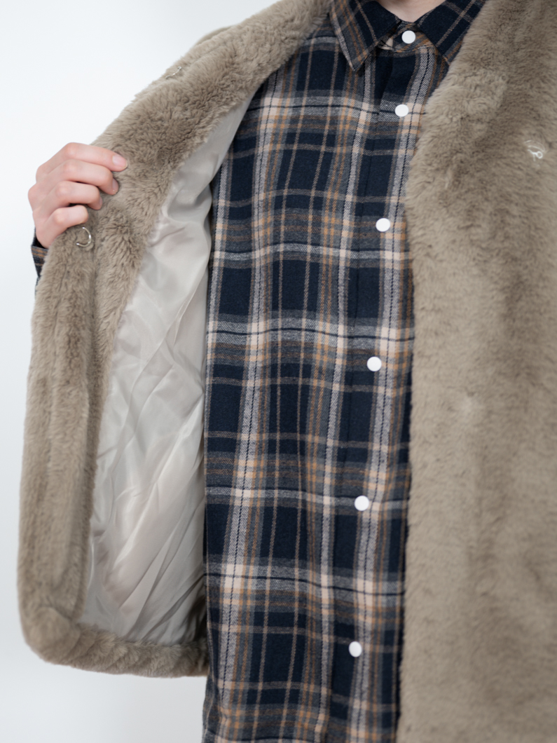 フェイクファーベスト | グレージュ - KEY MEMORY鎌倉ファッションブランド