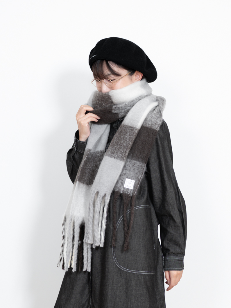ボリュームフリンジマフラー | グレー - KEY MEMORY鎌倉ファッション