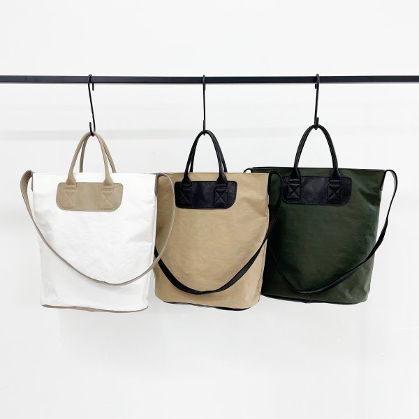 <img class='new_mark_img1' src='https://img.shop-pro.jp/img/new/icons6.gif' style='border:none;display:inline;margin:0px;padding:0px;width:auto;' />dry nylon tote bag M