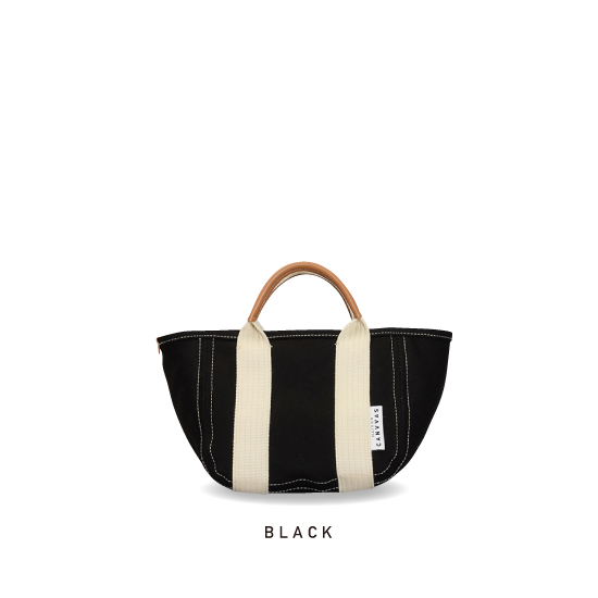 MAISON EUREKA(メゾンエウレカ)のSOUVENIR BAG ME KAUFHAUS