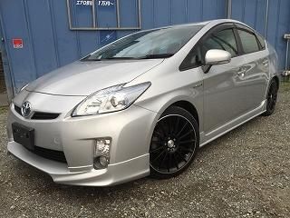 トヨタ プリウス PRIUS 30系 ZVW30 前期 後期 サイドステップ トヨタ プリウス PRIUS 30系 ZVW30 前期 後期 サイドステップ