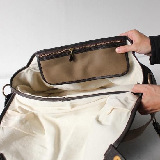 POKITCLASSIC CAPSULE L(OLIVE) - The Tastemakers & Co POKITCLASSIC CAPSULE L(OLIVE) - The Tastemakers & Co