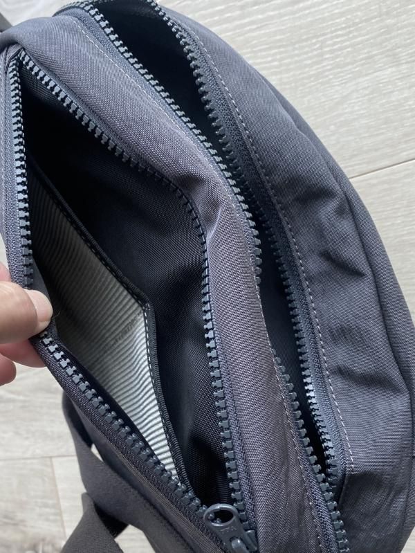 SALE/// FUKUI SIWAナイロンボディバッグM グレージュ - NIZYU SALE/// FUKUI SIWAナイロンボディバッグM グレージュ - NIZYU