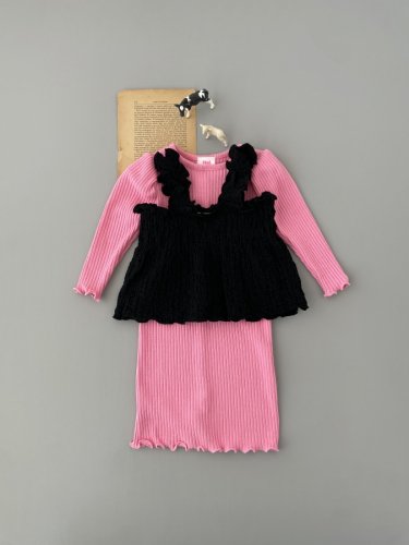 <img class='new_mark_img1' src='https://img.shop-pro.jp/img/new/icons58.gif' style='border:none;display:inline;margin:0px;padding:0px;width:auto;' />1093.rib mellow puff onepiece(yellow / blue / pink)