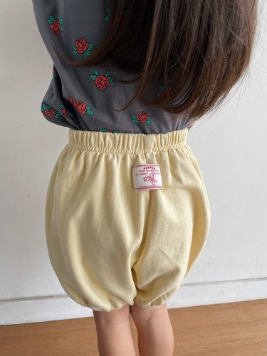 <img class='new_mark_img1' src='https://img.shop-pro.jp/img/new/icons14.gif' style='border:none;display:inline;margin:0px;padding:0px;width:auto;' />1675.pumpkin pants(yellow)